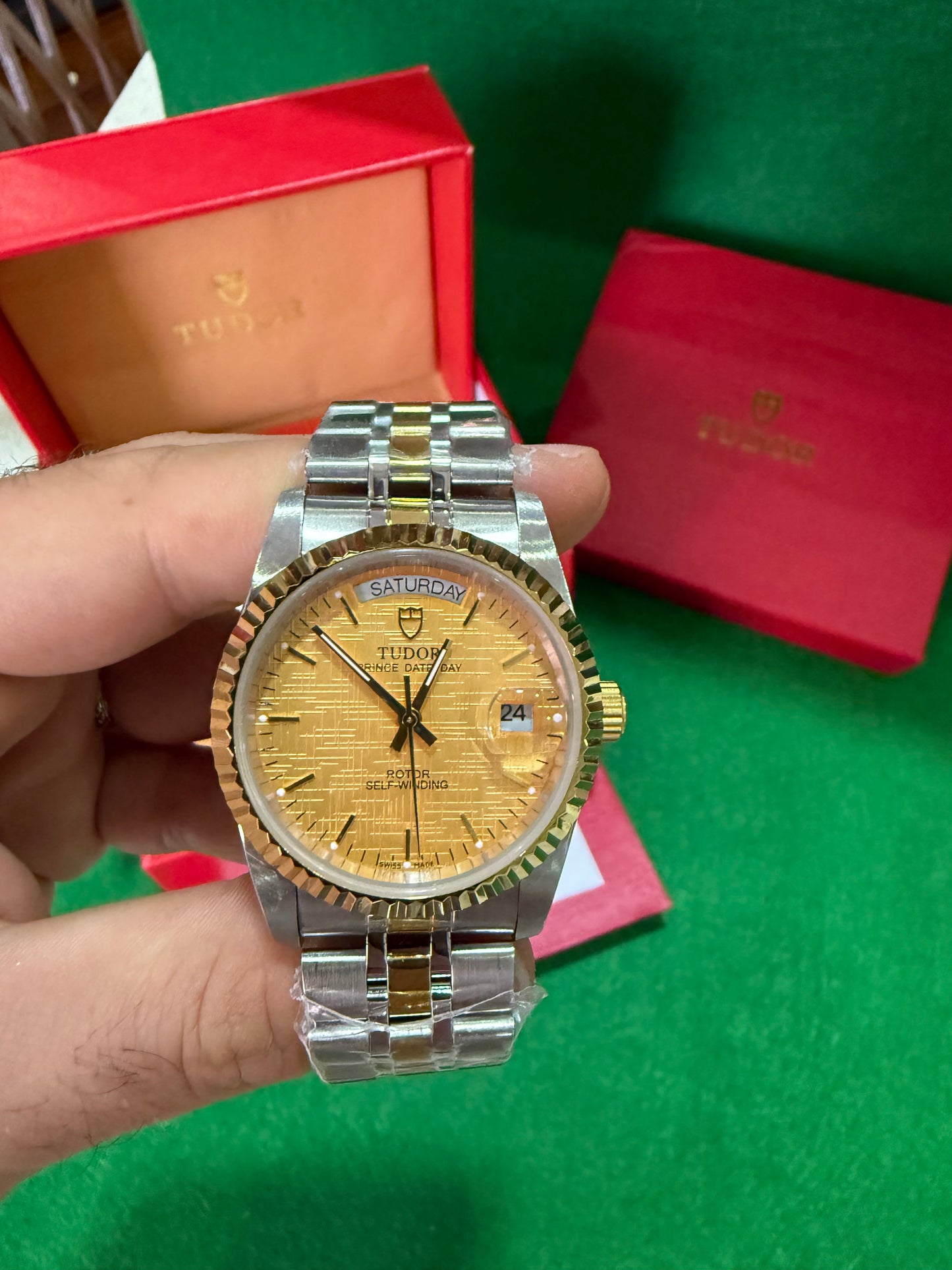 Tudor Prince DateDay rotor self-widding 36mm