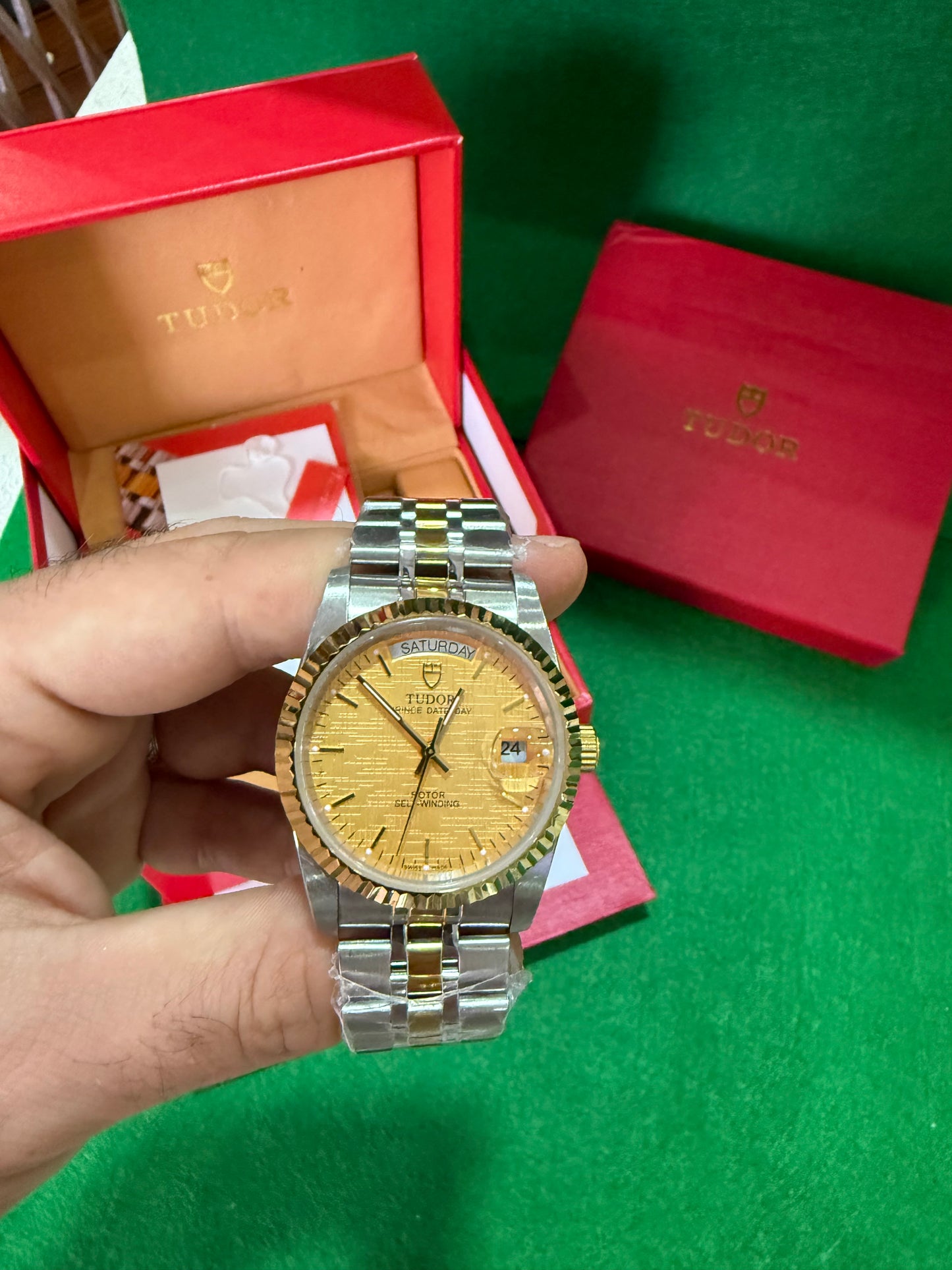 Tudor Prince DateDay rotor self-widding 36mm